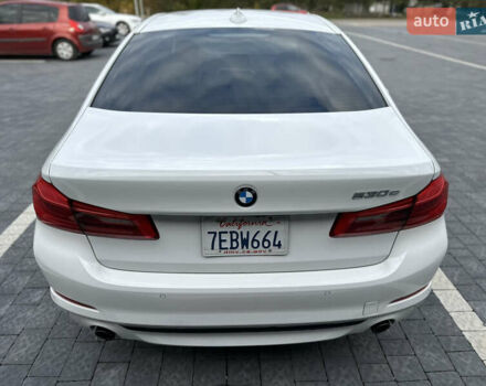 Белый БМВ 5 Серия, объемом двигателя 2 л и пробегом 135 тыс. км за 26500 $, фото 6 на Automoto.ua
