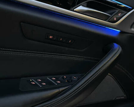 Белый БМВ 5 Серия, объемом двигателя 2.99 л и пробегом 245 тыс. км за 36000 $, фото 28 на Automoto.ua