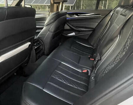 Белый БМВ 5 Серия, объемом двигателя 2.99 л и пробегом 245 тыс. км за 36000 $, фото 27 на Automoto.ua