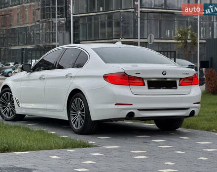 Білий БМВ 5 Серія, об'ємом двигуна 2 л та пробігом 74 тис. км за 26500 $, фото 16 на Automoto.ua