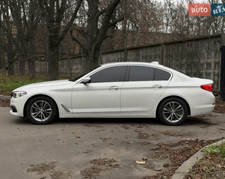Білий БМВ 5 Серія, об'ємом двигуна 2 л та пробігом 222 тис. км за 23500 $, фото 4 на Automoto.ua