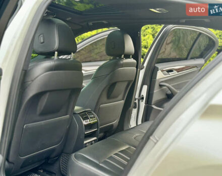 Білий БМВ 5 Серія, об'ємом двигуна 2 л та пробігом 132 тис. км за 24500 $, фото 33 на Automoto.ua