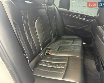 Белый БМВ 5 Серия, объемом двигателя 2.99 л и пробегом 245 тыс. км за 33000 $, фото 16 на Automoto.ua