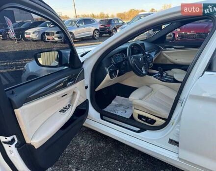 Білий БМВ 5 Серія, об'ємом двигуна 2 л та пробігом 221 тис. км за 19500 $, фото 17 на Automoto.ua