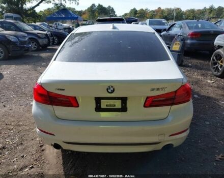 Білий БМВ 5 Серія, об'ємом двигуна 2 л та пробігом 113 тис. км за 18000 $, фото 7 на Automoto.ua