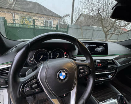 Белый БМВ 5 Серия, объемом двигателя 2 л и пробегом 128 тыс. км за 26000 $, фото 11 на Automoto.ua