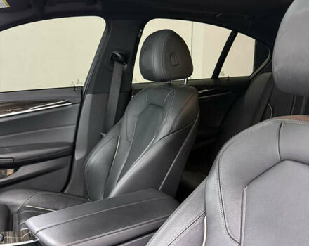 Белый БМВ 5 Серия, объемом двигателя 2 л и пробегом 169 тыс. км за 27500 $, фото 10 на Automoto.ua