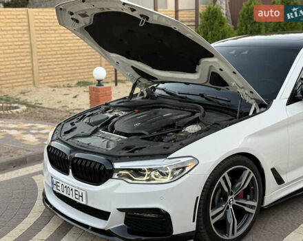 Белый БМВ 5 Серия, объемом двигателя 3 л и пробегом 163 тыс. км за 31500 $, фото 50 на Automoto.ua