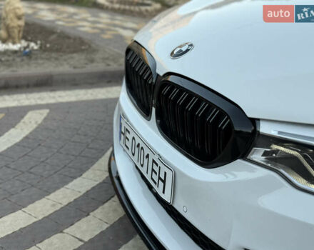Белый БМВ 5 Серия, объемом двигателя 3 л и пробегом 163 тыс. км за 31500 $, фото 22 на Automoto.ua