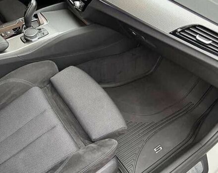 БМВ 5 Серия 2017 в Львове на Automoto.ua Белый БМВ 5 Серия, объемом двигателя 2 л и пробегом 107 тыс. км за 25500 $, фото 18 на Automoto.ua