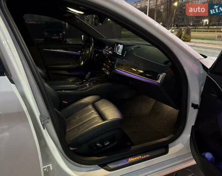 Белый БМВ 5 Серия, объемом двигателя 2 л и пробегом 130 тыс. км за 25500 $, фото 50 на Automoto.ua