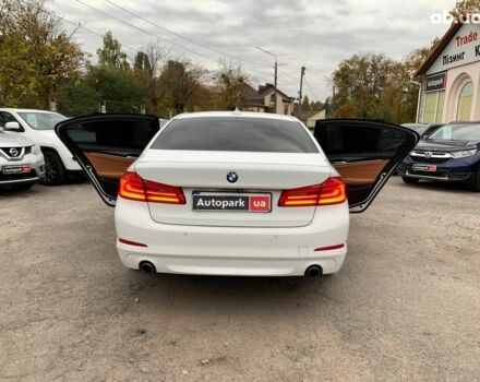 Білий БМВ 5 Серія, об'ємом двигуна 2 л та пробігом 220 тис. км за 23290 $, фото 15 на Automoto.ua