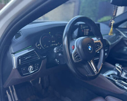 Белый БМВ 5 Серия, объемом двигателя 3 л и пробегом 180 тыс. км за 35400 $, фото 16 на Automoto.ua