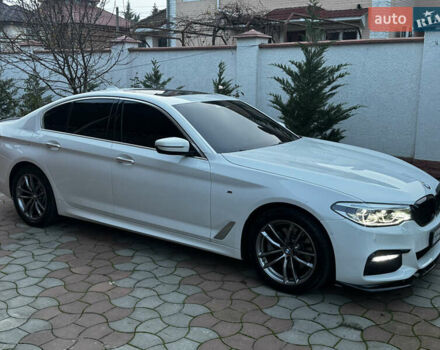 Білий БМВ 5 Серія, об'ємом двигуна 2 л та пробігом 123 тис. км за 31900 $, фото 5 на Automoto.ua