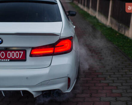 Белый БМВ 5 Серия, объемом двигателя 3 л и пробегом 139 тыс. км за 35000 $, фото 24 на Automoto.ua