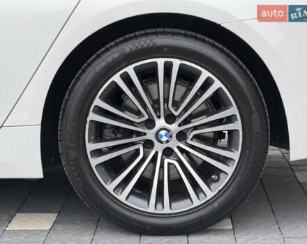 Білий БМВ 5 Серія, об'ємом двигуна 2 л та пробігом 74 тис. км за 26500 $, фото 5 на Automoto.ua