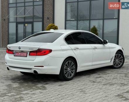 Білий БМВ 5 Серія, об'ємом двигуна 2 л та пробігом 153 тис. км за 23900 $, фото 16 на Automoto.ua