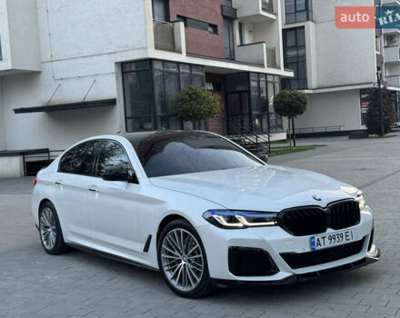 Белый БМВ 5 Серия, объемом двигателя 3 л и пробегом 146 тыс. км за 35000 $, фото 1 на Automoto.ua