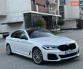 Белый БМВ 5 Серия, объемом двигателя 3 л и пробегом 146 тыс. км за 35000 $, фото 1 на Automoto.ua
