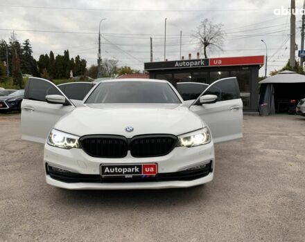 Білий БМВ 5 Серія, об'ємом двигуна 2 л та пробігом 220 тис. км за 23290 $, фото 13 на Automoto.ua