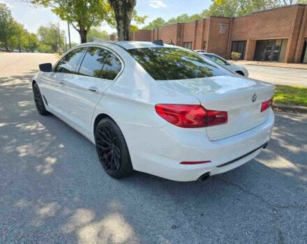 Білий БМВ 5 Серія, об'ємом двигуна 2 л та пробігом 70 тис. км за 13550 $, фото 5 на Automoto.ua