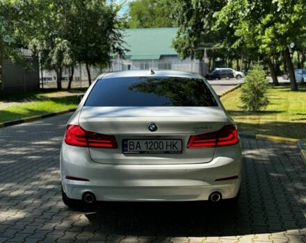 Білий БМВ 5 Серія, об'ємом двигуна 2 л та пробігом 204 тис. км за 22500 $, фото 5 на Automoto.ua