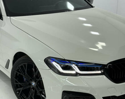 Белый БМВ 5 Серия, объемом двигателя 2 л и пробегом 169 тыс. км за 27500 $, фото 2 на Automoto.ua