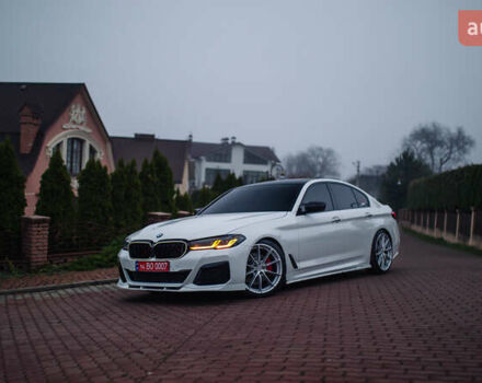 Белый БМВ 5 Серия, объемом двигателя 3 л и пробегом 139 тыс. км за 35000 $, фото 2 на Automoto.ua