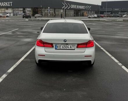 Белый БМВ 5 Серия, объемом двигателя 3 л и пробегом 145 тыс. км за 31000 $, фото 4 на Automoto.ua