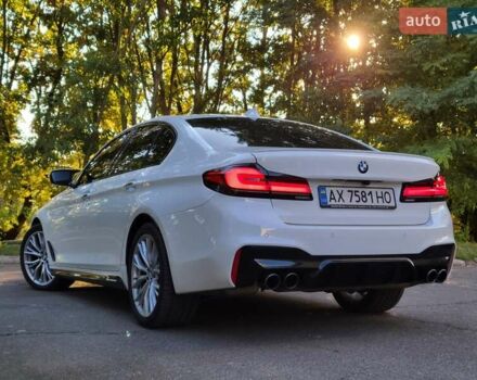 Белый БМВ 5 Серия, объемом двигателя 3 л и пробегом 99 тыс. км за 43000 $, фото 6 на Automoto.ua