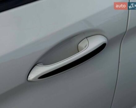 Білий БМВ 5 Серія, об'ємом двигуна 2 л та пробігом 115 тис. км за 26500 $, фото 17 на Automoto.ua
