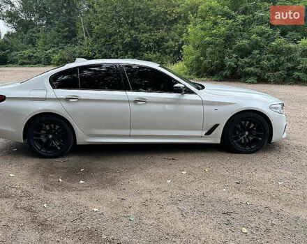 БМВ 5 Серия 2017 в Львове на Automoto.ua Белый БМВ 5 Серия, объемом двигателя 2 л и пробегом 107 тыс. км за 27500 $, фото 8 на Automoto.ua