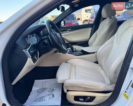 Білий БМВ 5 Серія, об'ємом двигуна 2 л та пробігом 221 тис. км за 19500 $, фото 9 на Automoto.ua