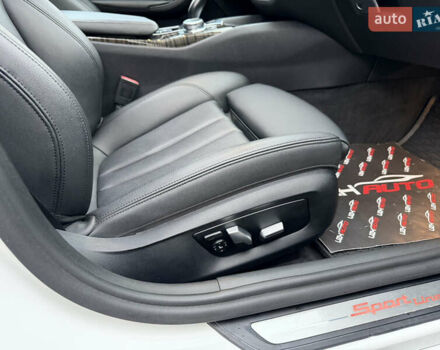 Білий БМВ 5 Серія, об'ємом двигуна 2 л та пробігом 74 тис. км за 26500 $, фото 43 на Automoto.ua