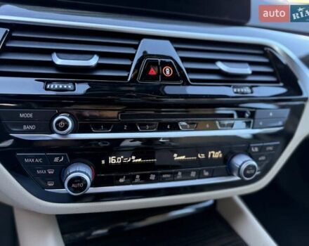 БМВ 5 Серія 2017 у Стрые на Automoto.ua Білий БМВ 5 Серія, об'ємом двигуна 2 л та пробігом 153 тис. км за 24500 $, фото 40 на Automoto.ua