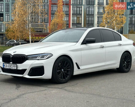 Белый БМВ 5 Серия, объемом двигателя 3 л и пробегом 220 тыс. км за 29950 $, фото 3 на Automoto.ua