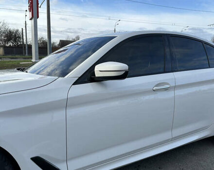 Белый БМВ 5 Серия, объемом двигателя 3 л и пробегом 131 тыс. км за 33000 $, фото 12 на Automoto.ua