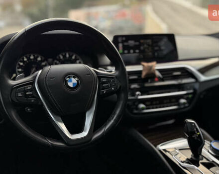 Белый БМВ 5 Серия, объемом двигателя 2 л и пробегом 143 тыс. км за 24800 $, фото 47 на Automoto.ua