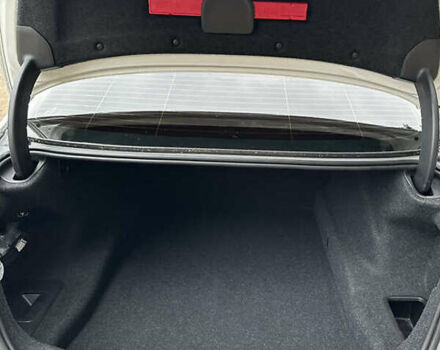 БМВ 5 Серия 2017 в Львове на Automoto.ua Белый БМВ 5 Серия, объемом двигателя 2 л и пробегом 107 тыс. км за 27500 $, фото 9 на Automoto.ua