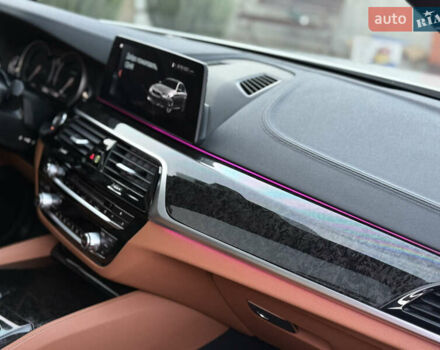 Білий БМВ 5 Серія, об'ємом двигуна 3 л та пробігом 159 тис. км за 33500 $, фото 46 на Automoto.ua