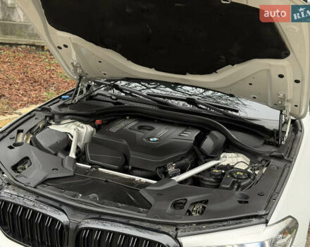 Білий БМВ 5 Серія, об'ємом двигуна 2 л та пробігом 222 тис. км за 23500 $, фото 41 на Automoto.ua