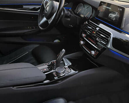 Белый БМВ 5 Серия, объемом двигателя 2.99 л и пробегом 245 тыс. км за 36000 $, фото 21 на Automoto.ua