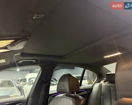 Белый БМВ 5 Серия, объемом двигателя 3 л и пробегом 245 тыс. км за 33000 $, фото 8 на Automoto.ua