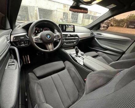 БМВ 5 Серия 2017 в Львове на Automoto.ua Белый БМВ 5 Серия, объемом двигателя 2 л и пробегом 107 тыс. км за 25500 $, фото 13 на Automoto.ua