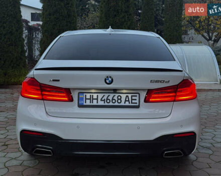 Білий БМВ 5 Серія, об'ємом двигуна 2 л та пробігом 123 тис. км за 31900 $, фото 10 на Automoto.ua