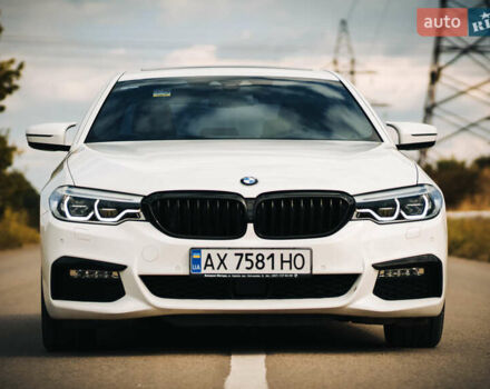 Белый БМВ 5 Серия, объемом двигателя 3 л и пробегом 99 тыс. км за 43000 $, фото 1 на Automoto.ua