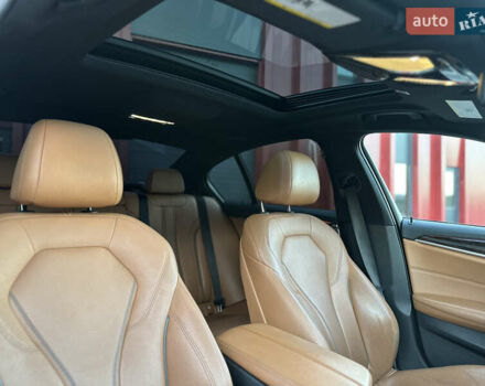 Білий БМВ 5 Серія, об'ємом двигуна 3 л та пробігом 153 тис. км за 29000 $, фото 22 на Automoto.ua