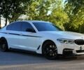 Белый БМВ 5 Серия, объемом двигателя 3 л и пробегом 137 тыс. км за 39800 $, фото 1 на Automoto.ua