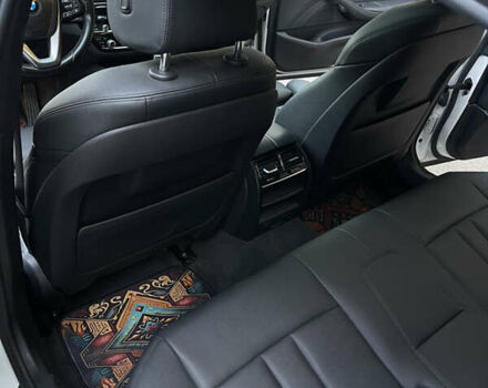 Білий БМВ 5 Серія, об'ємом двигуна 2 л та пробігом 96 тис. км за 25500 $, фото 7 на Automoto.ua