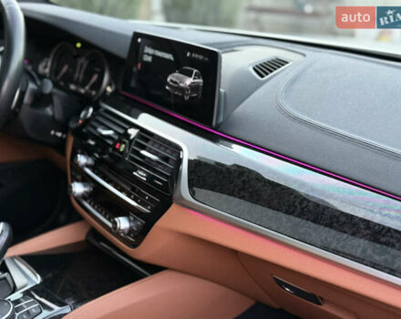 Білий БМВ 5 Серія, об'ємом двигуна 3 л та пробігом 159 тис. км за 33500 $, фото 42 на Automoto.ua